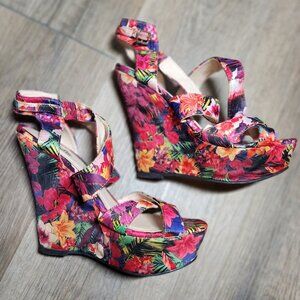 🌸🪻🌼Charlotte Russe Vibrant Multi-Color Floral Platform Wedge Sandals-W7